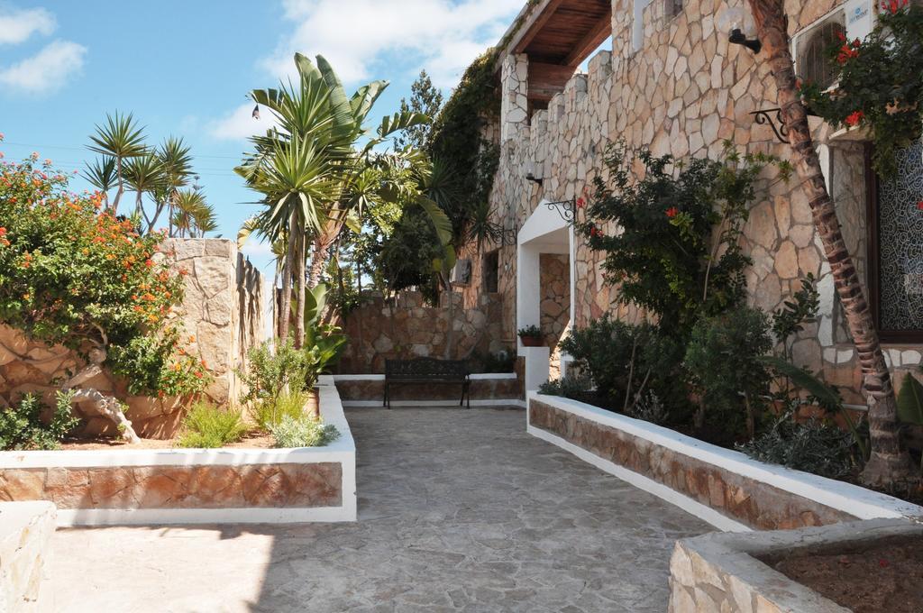 Residence Il Castello Lampedusa Exterior foto