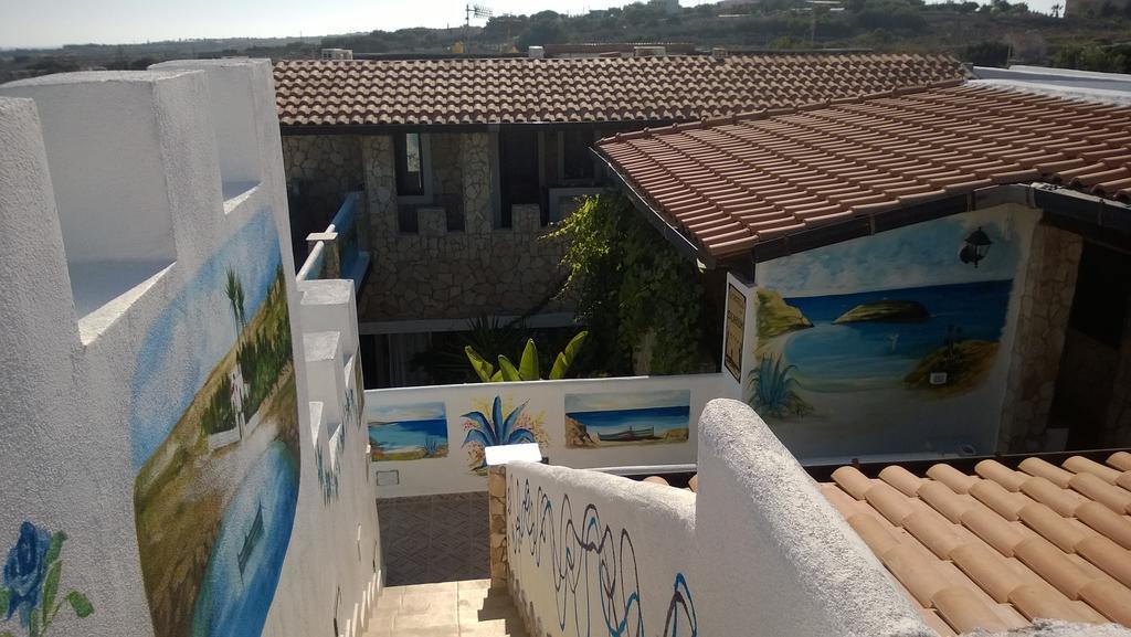 Residence Il Castello Lampedusa Exterior foto
